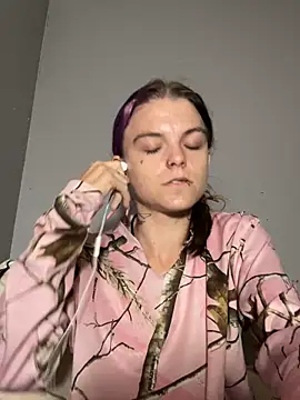 Snapshot of ittybittymeryssa chatting on 11, 11, 2025 ittybittymeryssa online show from 11, 11, 2025