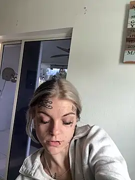 ittybittymeryssa online show from 18, 3, 2026