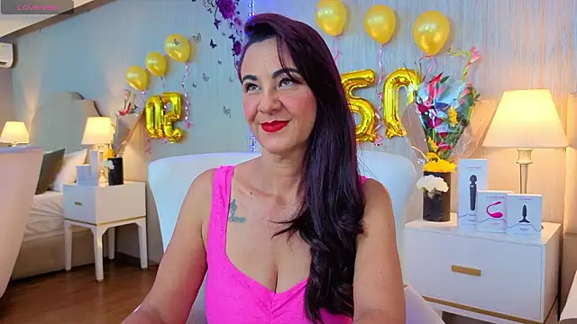 ScarleetJonson online show from 7, 2, 2026