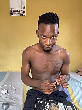 Snapshot of RAWFREAKYVERSE chatting on 15, 4, 2026 RAWFREAKYVERSE online show from 15, 4, 2026