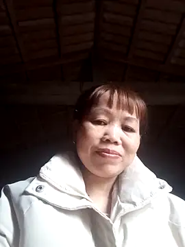  YooY  online show from 31, 10, 2025