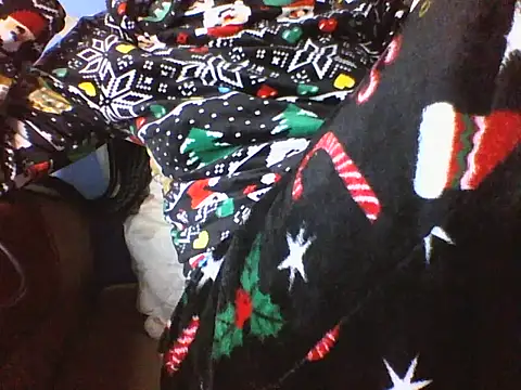 Moongodessy online show from 9, 3, 2026