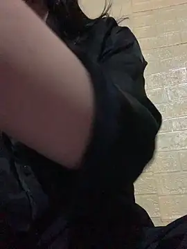 Snapshot of Ly-ny chatting on 1, 3, 2026 Ly-ny online show from 1, 3, 2026