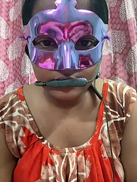 mimi87hoty online show from 4, 2, 2026