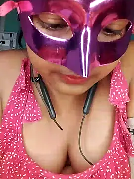 mimi87hoty online show from 13, 2, 2026