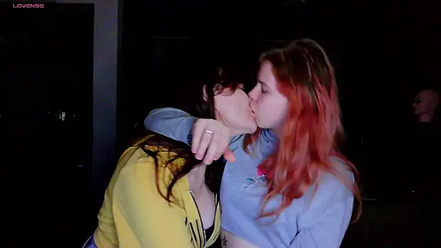 Poppy sun online show from 6, 11, 2025