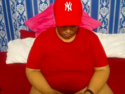 JUICEYLIPS333 online show from 29, 11, 2025