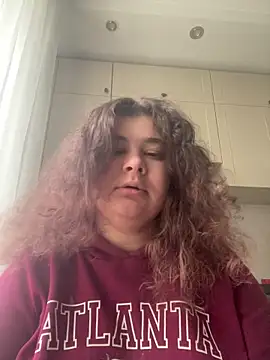 AliceCurlyX online show from 2, 2, 2026