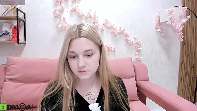 Snapshot of Sylvia_Ortiz chatting on 15, 9, 2025 Sylvia Ortiz online show from 15, 9, 2025