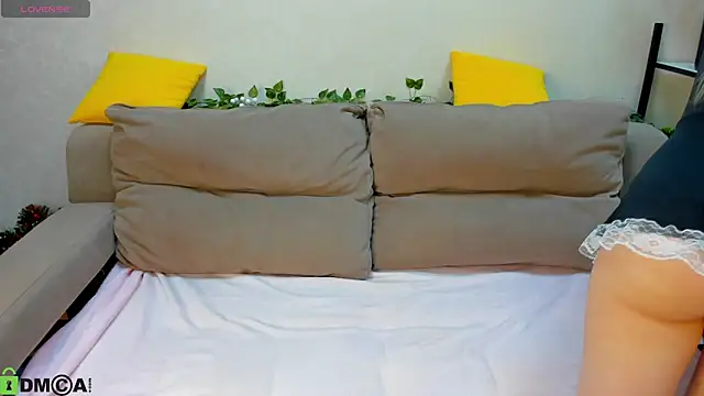 Snapshot of Sylvia_Ortiz chatting on 13, 2, 2026 Sylvia Ortiz online show from 13, 2, 2026