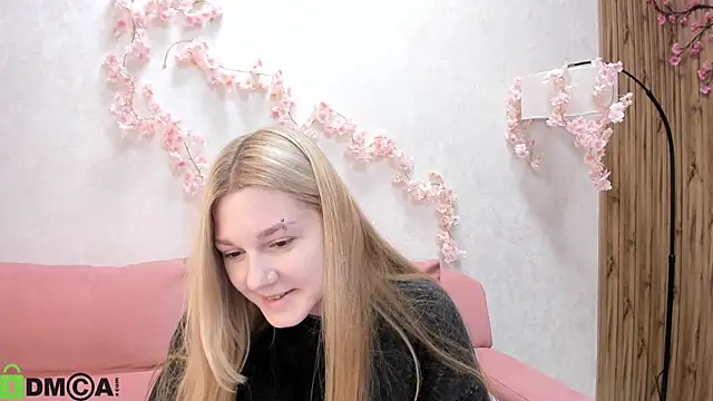 Snapshot of Sylvia_Ortiz chatting on 19, 9, 2025 Sylvia Ortiz online show from 19, 9, 2025