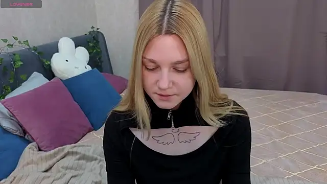 Snapshot of Sylvia_Ortiz chatting on 14, 1, 2026 Sylvia Ortiz online show from 14, 1, 2026