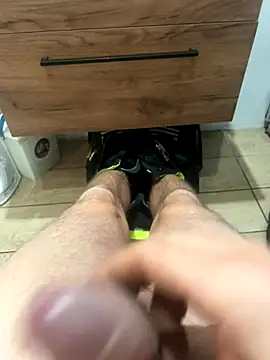 Darekjapa online show from 4, 12, 2025