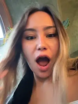 baobei03 online show from 20, 10, 2025