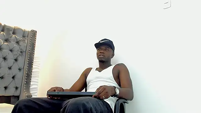 DOUGLAS 099 online show from 20, 9, 2025