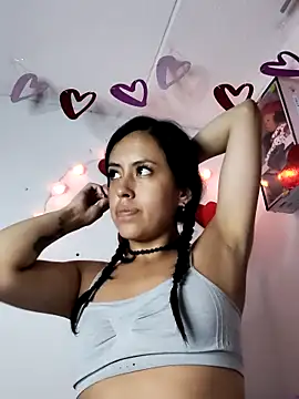 Queen Ashly online show from 3, 2, 2026