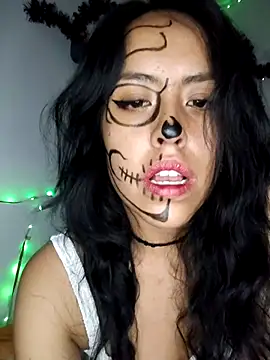 Queen Ashly online show from 23, 10, 2025