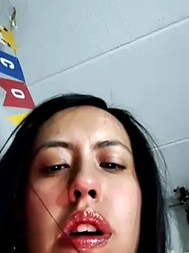 Queen Ashly online show from 27, 6, 2026