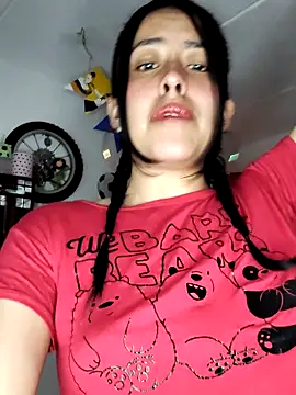 Queen Ashly online show from 14, 6, 2026