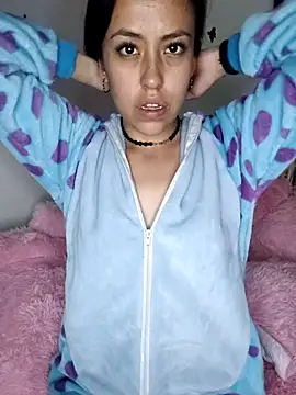 Queen Ashly online show from 6, 11, 2025