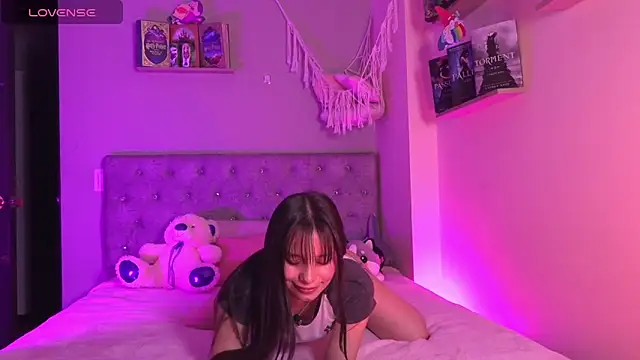 Alisha Olsen  online show from 18, 3, 2026