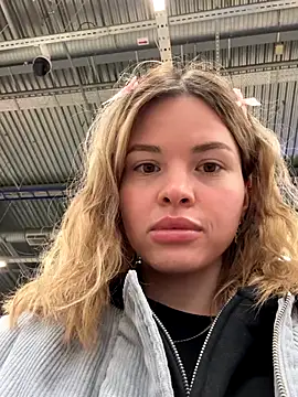 SMELLSEX online show from 25, 9, 2025