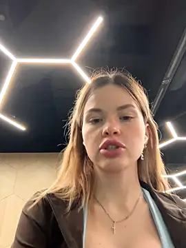 SMELLSEX online show from 11, 11, 2025