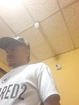 Loquendo2201 online show from 8, 9, 2025