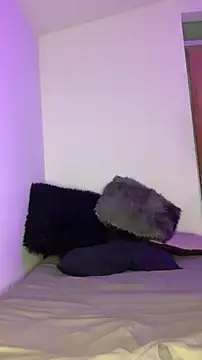 Snapshot of caritobeachdh chatting on 5, 11, 2025 caritobeachdh online show from 5, 11, 2025