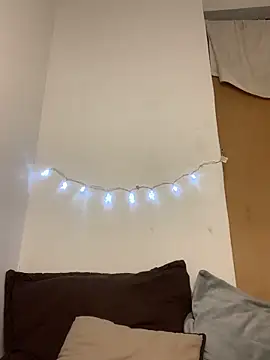 Snapshot of caritobeachdh chatting on 14, 11, 2025 caritobeachdh online show from 14, 11, 2025