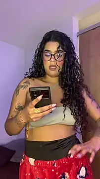 Snapshot of caritobeachdh chatting on 8, 11, 2025 caritobeachdh online show from 8, 11, 2025