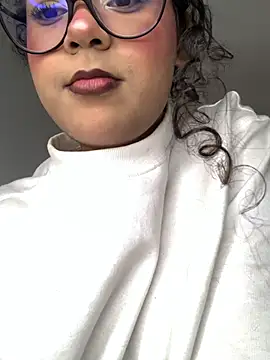 Snapshot of caritobeachdh chatting on 21, 11, 2025 caritobeachdh online show from 21, 11, 2025