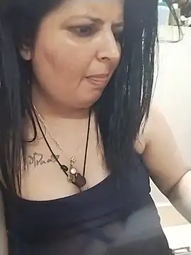 Snapshot of Jann_Riya333 chatting on 10, 7, 2026 Jann Riya333 online show from 10, 7, 2026