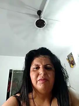 Snapshot of Jann_Riya333 chatting on 16, 6, 2026 Jann Riya333 online show from 16, 6, 2026