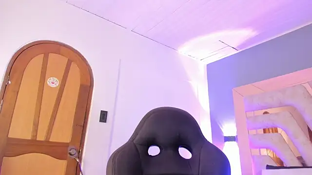 BellaBoobs  online show from 15, 5, 2026