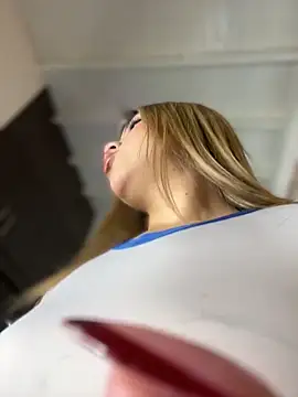 AngelBlushXXX online show from 18, 12, 2025