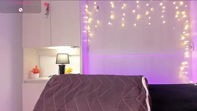 VickyRuiz  online show from 11, 6, 2026