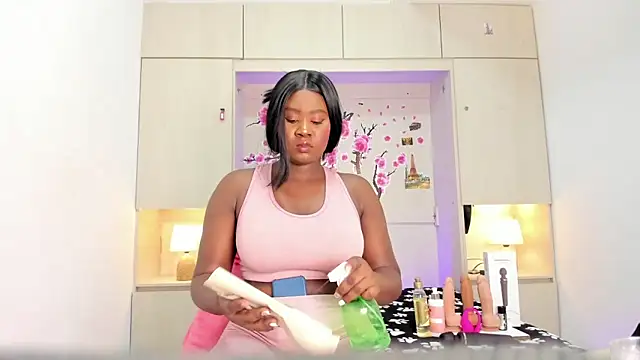 JulianaBlaze  online show from 2, 4, 2026