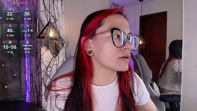 Zami Escobar of online show from 4, 3, 2026