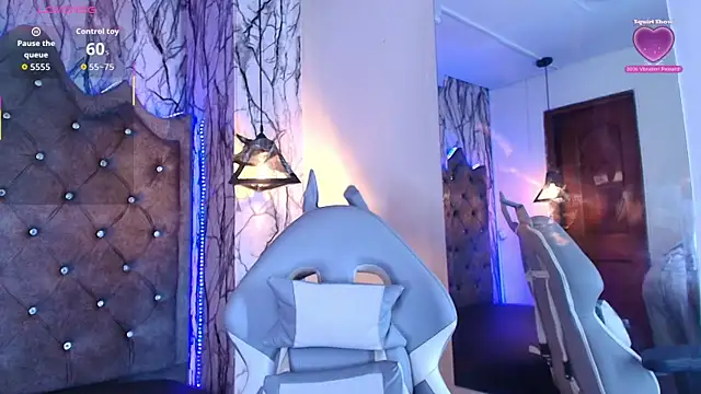 Zami Escobar of online show from 15, 12, 2025