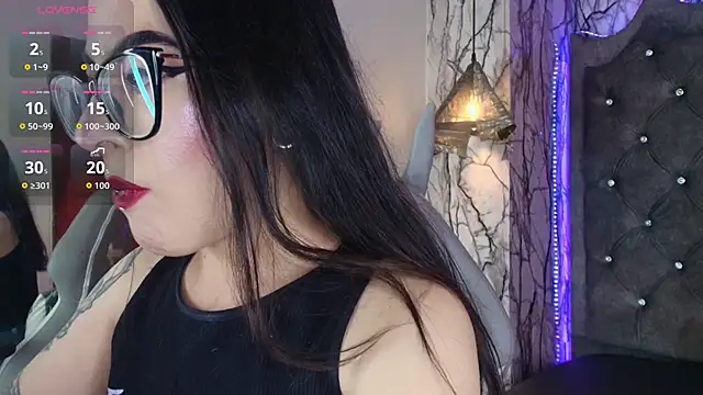 Zami Escobar of online show from 7, 10, 2025