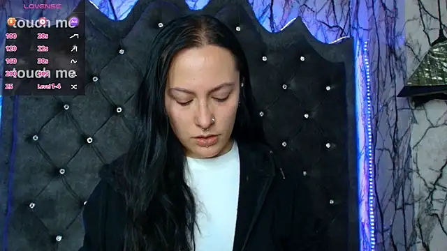 Zami Escobar of online show from 8, 9, 2025