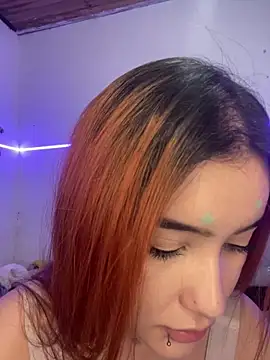 Snapshot of Ashly_cutee chatting on 4, 11, 2025 Ashly cutee online show from 4, 11, 2025