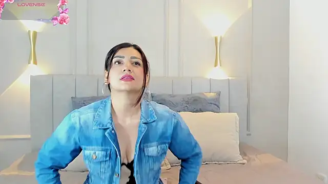 victoria bourne online show from 7, 11, 2025