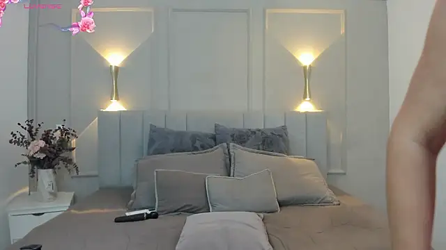 victoria bourne online show from 14, 2, 2026