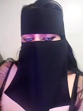 lilyan12 online show from 22, 4, 2026