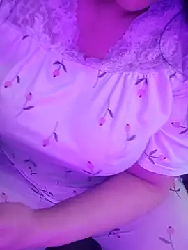 lilyan12 online show from 17, 5, 2026