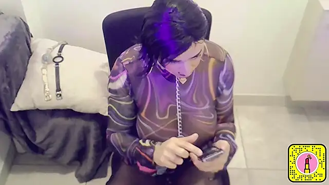 Morgane818181 online show from 15, 11, 2025