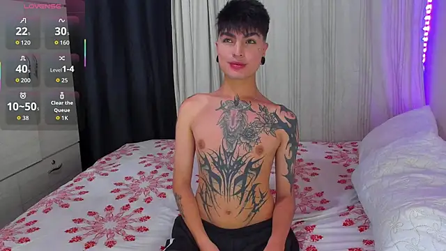 Snapshot of Dark_luckyyy chatting on 28, 11, 2025 Dark luckyyy online show from 28, 11, 2025