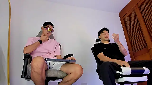 sotooliver3 online show from 8, 3, 2026